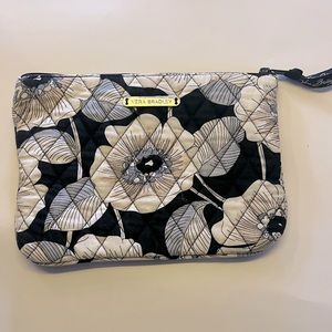 Vera Bradley Black/White Camellia makeup pouch